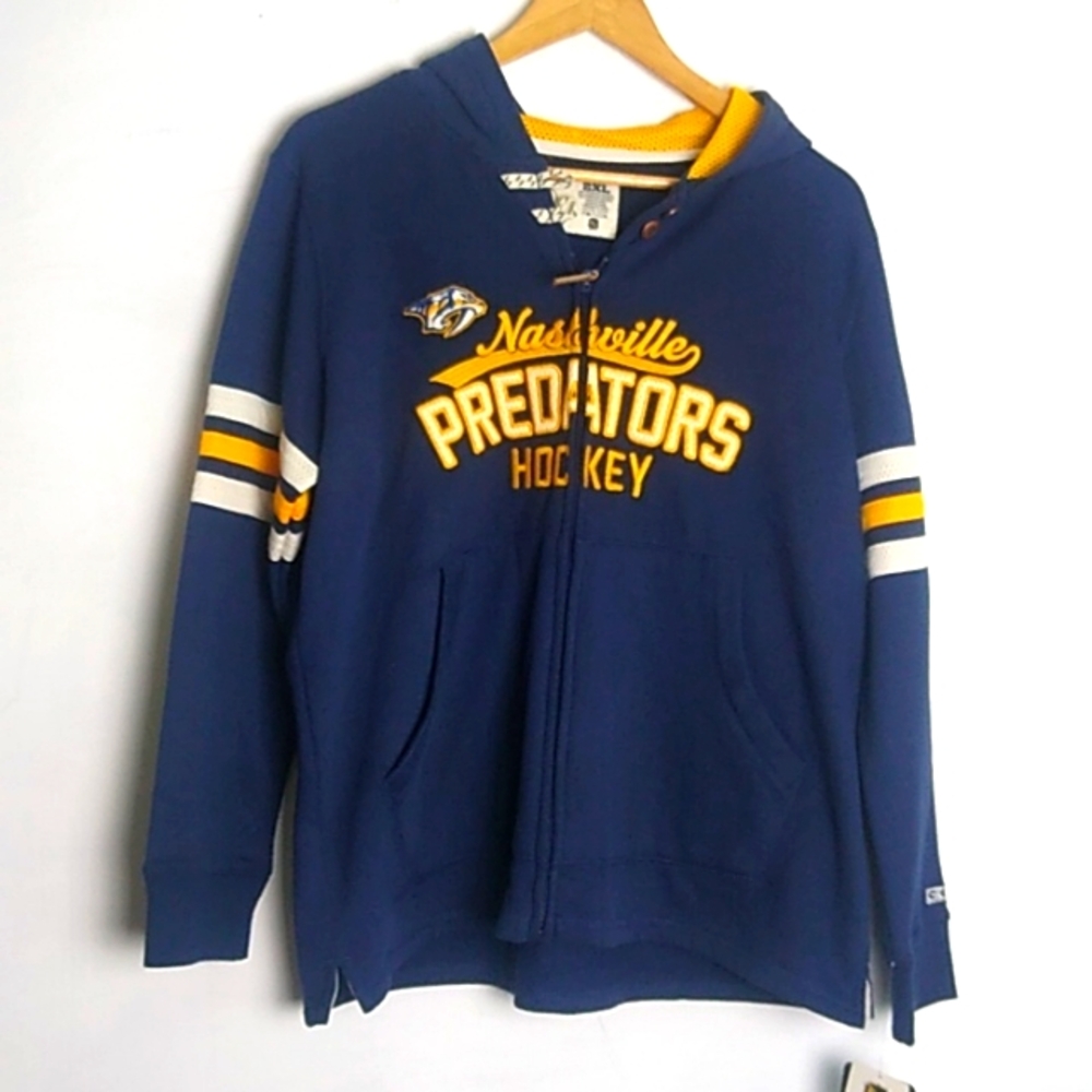 CCM Nashville Predators  Womens Hoodie Full Zip Size 2XL Hockey new with tags